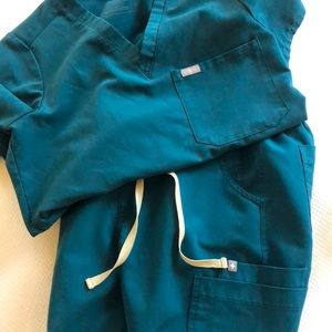 COPY - FIGS Caribbean Blue Scrubs